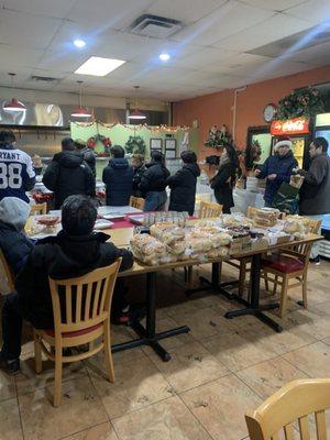 long line for food pickup - almost an hour before we got ours