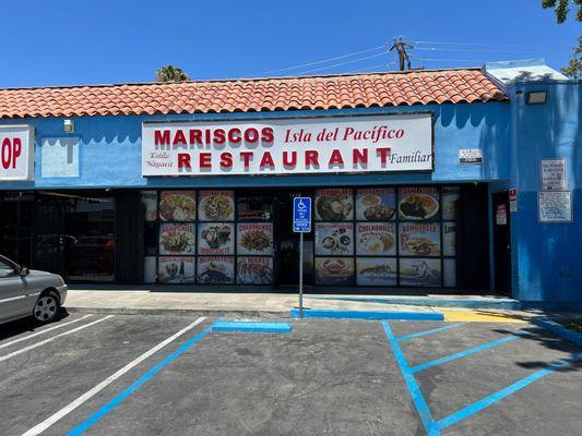 Mariscos Isla del Pacifico- restaurant