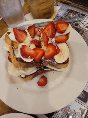 French toast with, sweet cheese stuffed with berry's and bananas