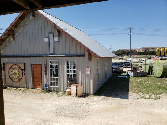 Leander Flea Market