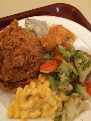 Awesome fried chicken and Mac n cheese.