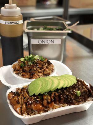 Small chicken bowl 
Large chicken and beef bowl with avocado