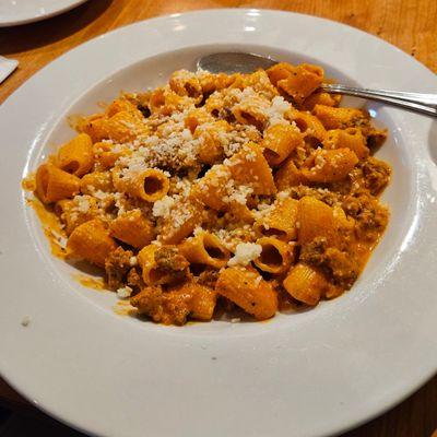 Rigatoni alla Vodka w/ sausage added