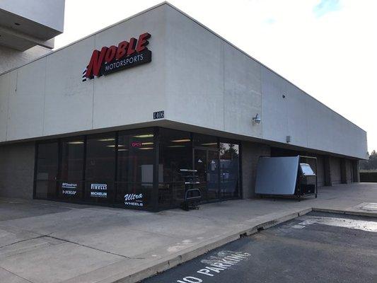 Store front next to Hobby Lobby.