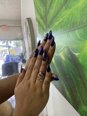 Acrylic nails full sets