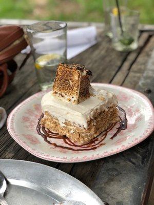 S'mores cake