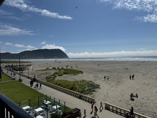 View from our deck on the 3rd floor. You can see the bubble guy doing giant bubbles from here usually.