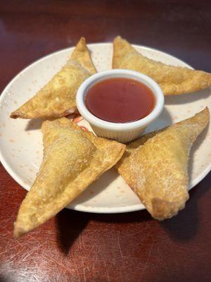 4 Crab Rangoon