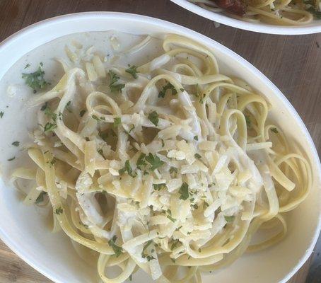 Fettuccine Alfredo