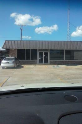 The front of the restaurant from the parking lot . . . not much "curb appeal".