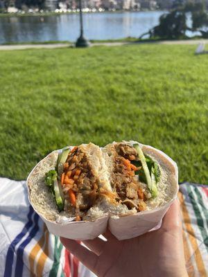 Spicy Lemongrass Seitan Sandwich (Vegan with no mayo)