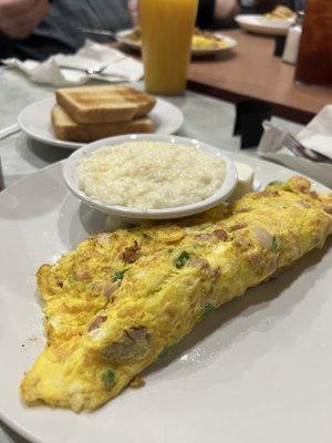 Denver Omelette (3 egg) + 2 sides