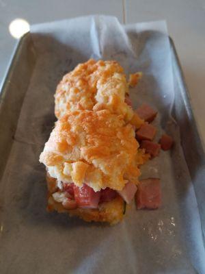 Cheddy chive biscuits with ham and honey