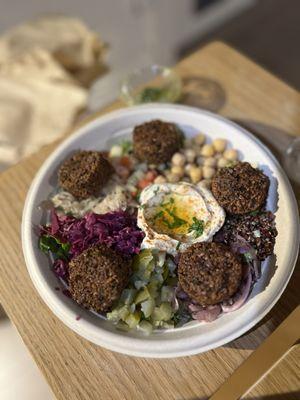 Middle Eastern Salad w/ Falafel ($17.85)