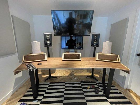 Perfectly powder coated desk in the studio!