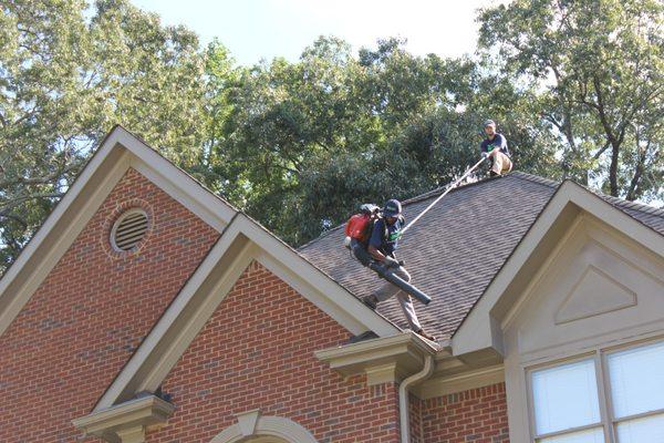 A Better Gutter Cleaning Inc.