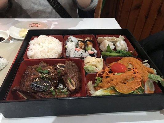 Galbi bento