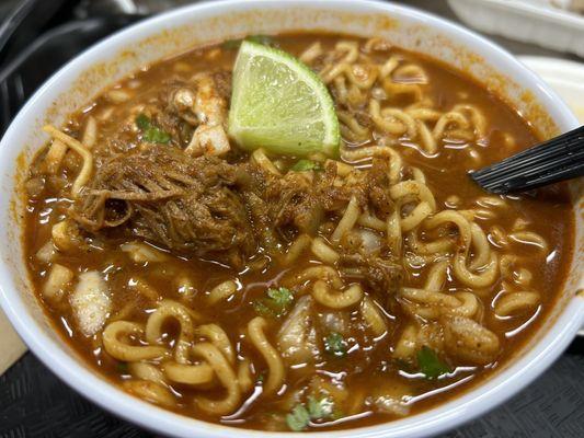 Birria ramen