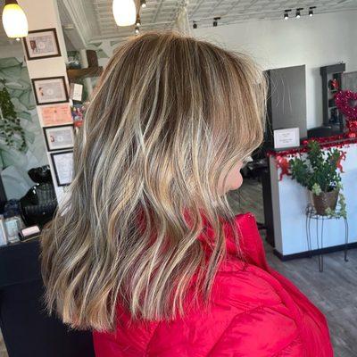 ‍ #balayage #salon #larchmont #haircolor #highlights #keratin #brazilianblowout