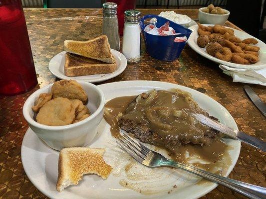 Hamburger Steak Dinner w/ fried squash and Texas toast