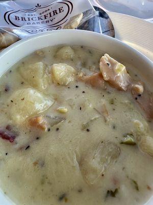 Scrumptious clam chowder that rivals anything from the Pacific Northwest!