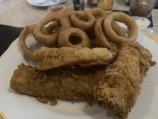 3 piece cod with onion rings