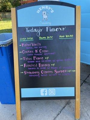 daily menu; flavors change throughout the week