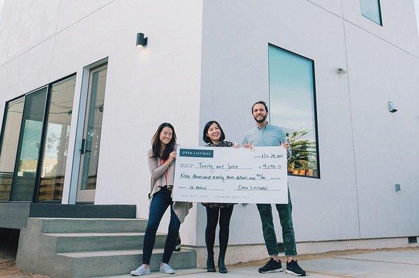 Trinity & Justin accept their refund check!
 
 https://www.openlistings.com/blog/open-listings-buyer-story-trinity-justin-los-angeles/