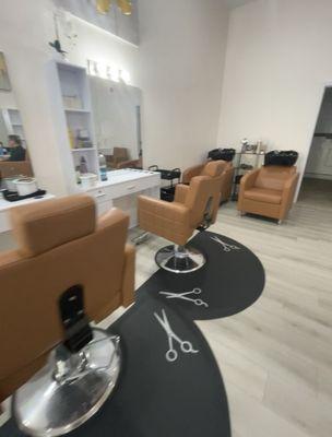 The Best Beauty Salon