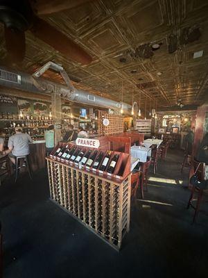 Main Seating / Bar