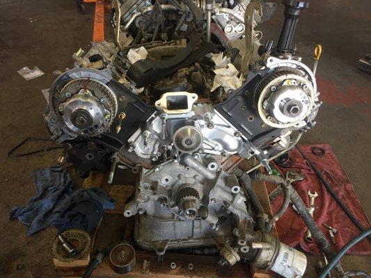 2005 Toyota Tundra 4.7L Teardown.