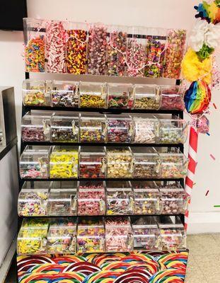 Tons of candies to choose from!