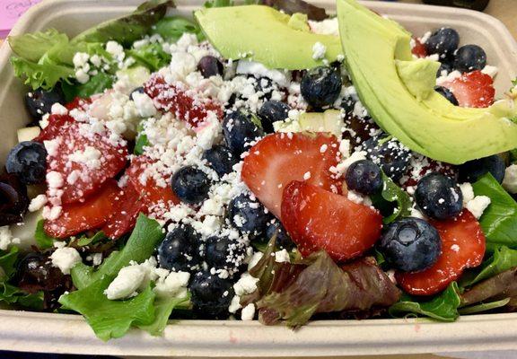 Balsamic, Berry (Strawberry & Blueberry) & Avocado salad