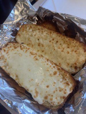 Garlic cheese bread