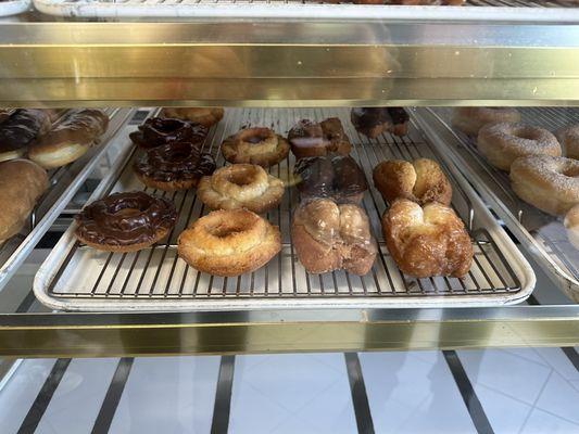 Old fashioned chocolate and glazed donuts