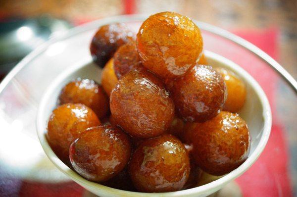 Gulab Gulab Jamun