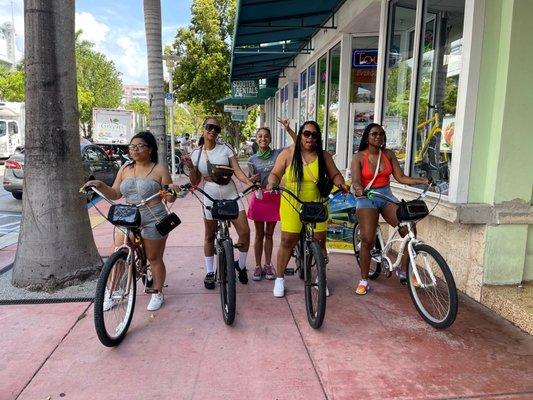 Inténtalo near me south beach tandem bike rental rollerblades rental near me