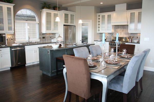 Kitchen Remodeling .