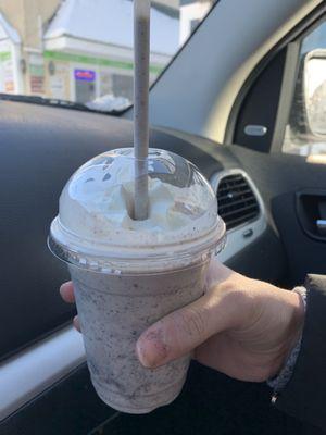 Cookies and cream milkshake