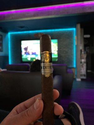 A cigar in the lounge