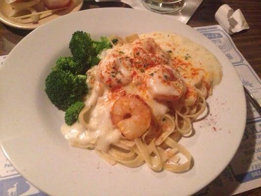 Shrimp Alfredo