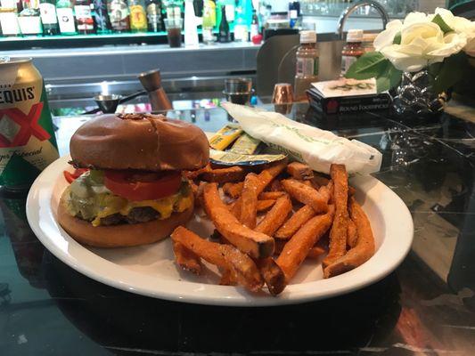 Cheeseburger and sweet potato fries