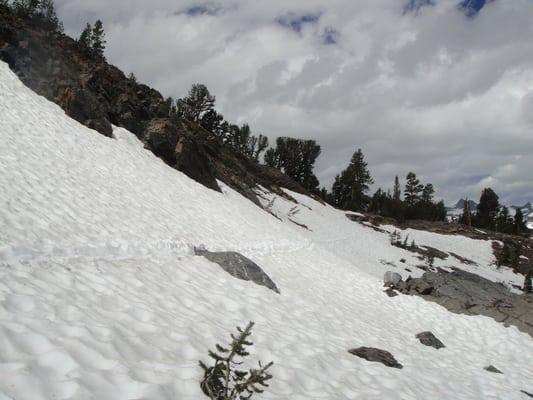 Trail between Ruby and Garnett Lake