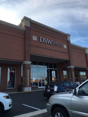 DSW Designer Shoe Warehouse