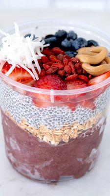 Bon cha acai bowl