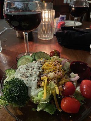 Fresh and well stocked salad bar!