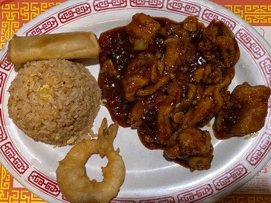 Orange peel chicken lunch special. Hot, savory & fresh. Best of all the service is wonderful