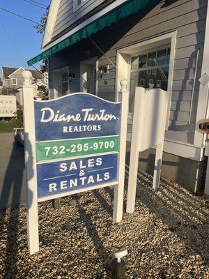 Turton Diane Realtors