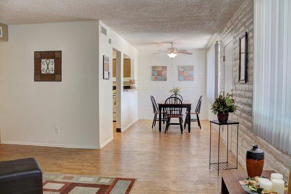 Vista Ventana apartments in Tucson, AZ Dining Room