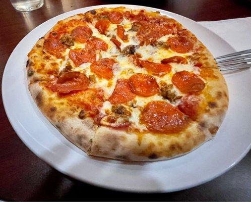 Italian American pizza